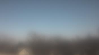 Weather camera view of Lincoln Elementary School.