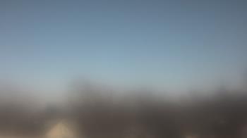 Weather camera view of Lincoln Elementary School.