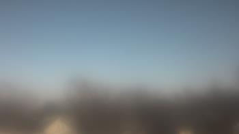 Weather camera view of Lincoln Elementary School.