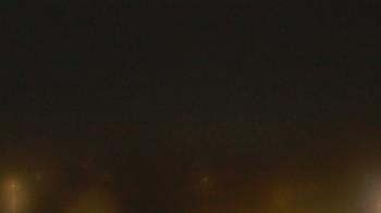 Weather camera view of Lincoln Elementary School.