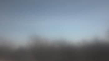 Weather camera view of Lincoln Elementary School.