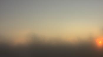 Weather camera view of Lincoln Elementary School.