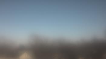 Weather camera view of Lincoln Elementary School.