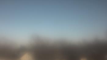 Weather camera view of Lincoln Elementary School.