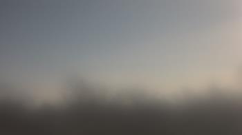 Weather camera view of Lincoln Elementary School.