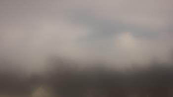 Weather camera view of Lincoln Elementary School.