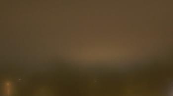 Weather camera view of Lincoln Elementary School.