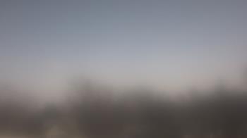 Weather camera view of Lincoln Elementary School.