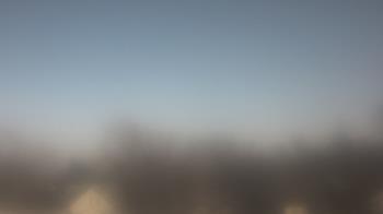 Weather camera view of Lincoln Elementary School.