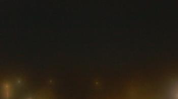 Weather camera view of Lincoln Elementary School.