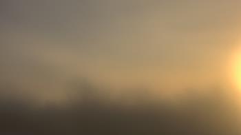 Weather camera view of Lincoln Elementary School.