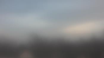 Weather camera view of Lincoln Elementary School.