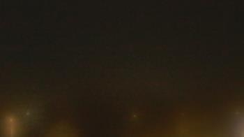 Weather camera view of Lincoln Elementary School.