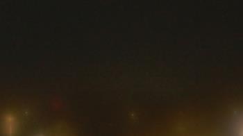 Weather camera view of Lincoln Elementary School.