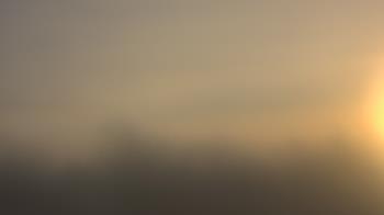 Weather camera view of Lincoln Elementary School.