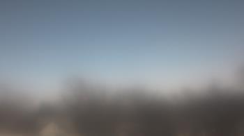 Weather camera view of Lincoln Elementary School.