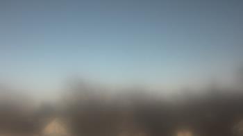 Weather camera view of Lincoln Elementary School.