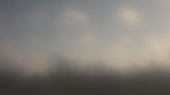 Weather camera view of Lincoln Elementary School.