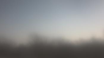 Weather camera view of Lincoln Elementary School.