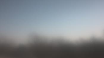 Weather camera view of Lincoln Elementary School.