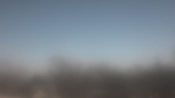 Weather camera view of Lincoln Elementary School.