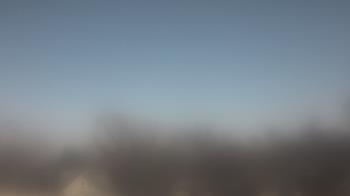 Weather camera view of Lincoln Elementary School.