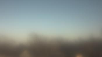 Weather camera view of Lincoln Elementary School.