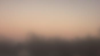 Weather camera view of Lincoln Elementary School.