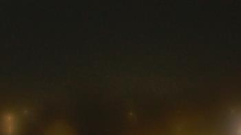 Weather camera view of Lincoln Elementary School.