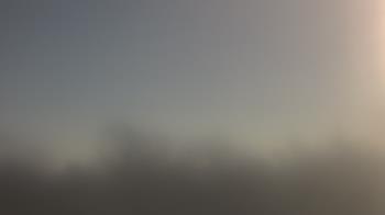 Weather camera view of Lincoln Elementary School.