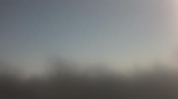 Weather camera view of Lincoln Elementary School.