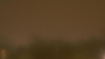 Weather camera view of Lincoln Elementary School.