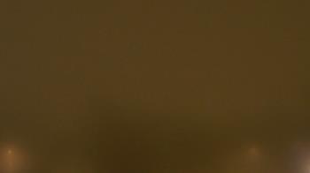 Weather camera view of Lincoln Elementary School.