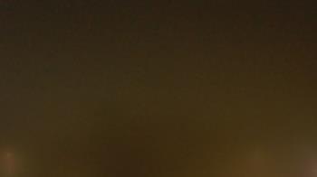 Weather camera view of Lincoln Elementary School.