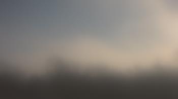 Weather camera view of Lincoln Elementary School.