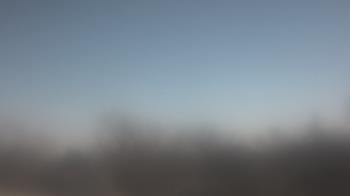 Weather camera view of Lincoln Elementary School.