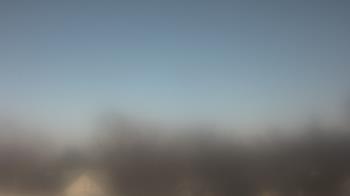 Weather camera view of Lincoln Elementary School.