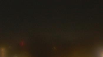 Weather camera view of Lincoln Elementary School.