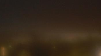 Weather camera view of Lincoln Elementary School.