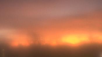 Weather camera view of Lincoln Elementary School.