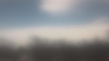 Weather camera view of Lincoln Elementary School.