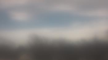 Weather camera view of Lincoln Elementary School.