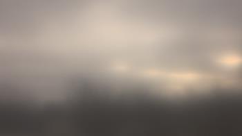 Weather camera view of Lincoln Elementary School.