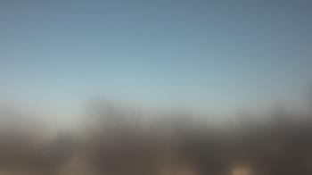 Weather camera view of Lincoln Elementary School.