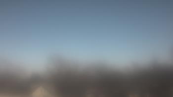 Weather camera view of Lincoln Elementary School.