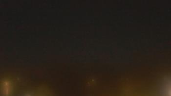 Weather camera view of Lincoln Elementary School.