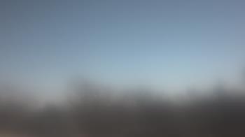 Weather camera view of Lincoln Elementary School.