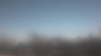 Weather camera view of Lincoln Elementary School.