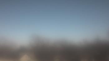 Weather camera view of Lincoln Elementary School.