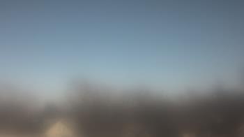 Weather camera view of Lincoln Elementary School.